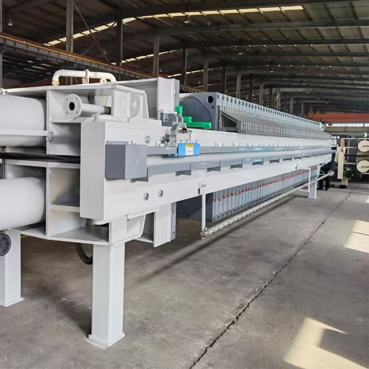 闆框(kuang)壓(ya)濾(lv)機(ji)