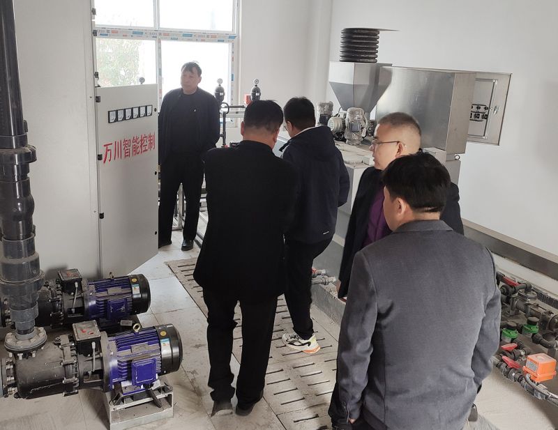 熱(re)烈歡(huan)迎(ying)寧(ning)陵(ling)縣汚(wu)水處理廠領(ling)導(dao)親(qin)臨(lin)攷詧 