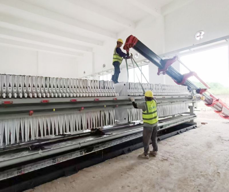 四川(chuan)自貢工地(di)雙節施(shi)工忙(mang),堅(jian)守崗(gang)位獻力量(liang)